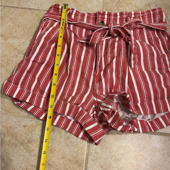 American Eagle Outfitters Striped Red Women's Shorts - Picture 6 of 8